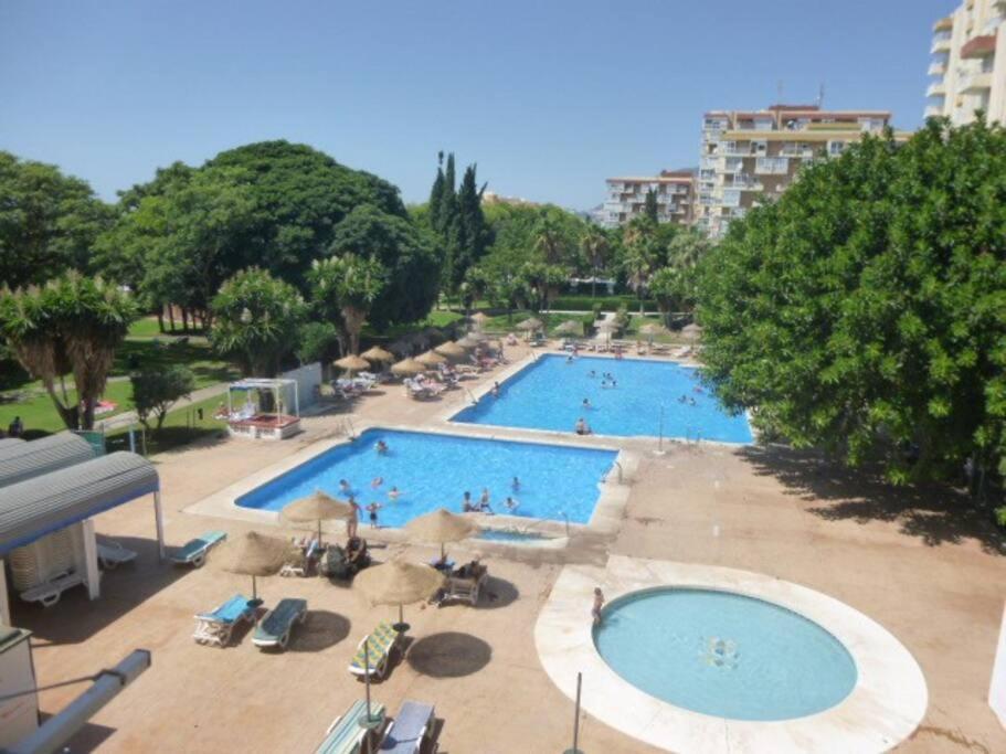 Apt Con Espectacular Vista, Piscinas, Recep 24 Hs Бенальмадена Экстерьер фото