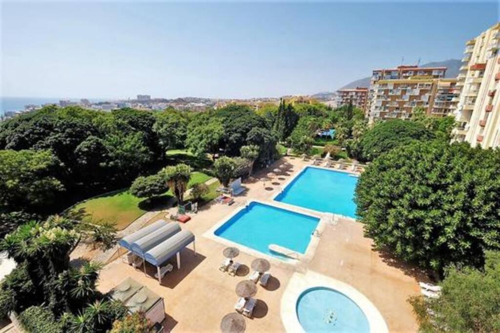 Apt Con Espectacular Vista, Piscinas, Recep 24 Hs Бенальмадена Экстерьер фото