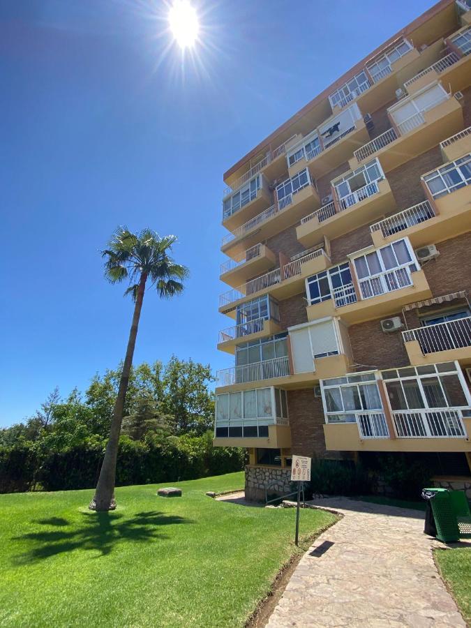 Apt Con Espectacular Vista, Piscinas, Recep 24 Hs Бенальмадена Экстерьер фото